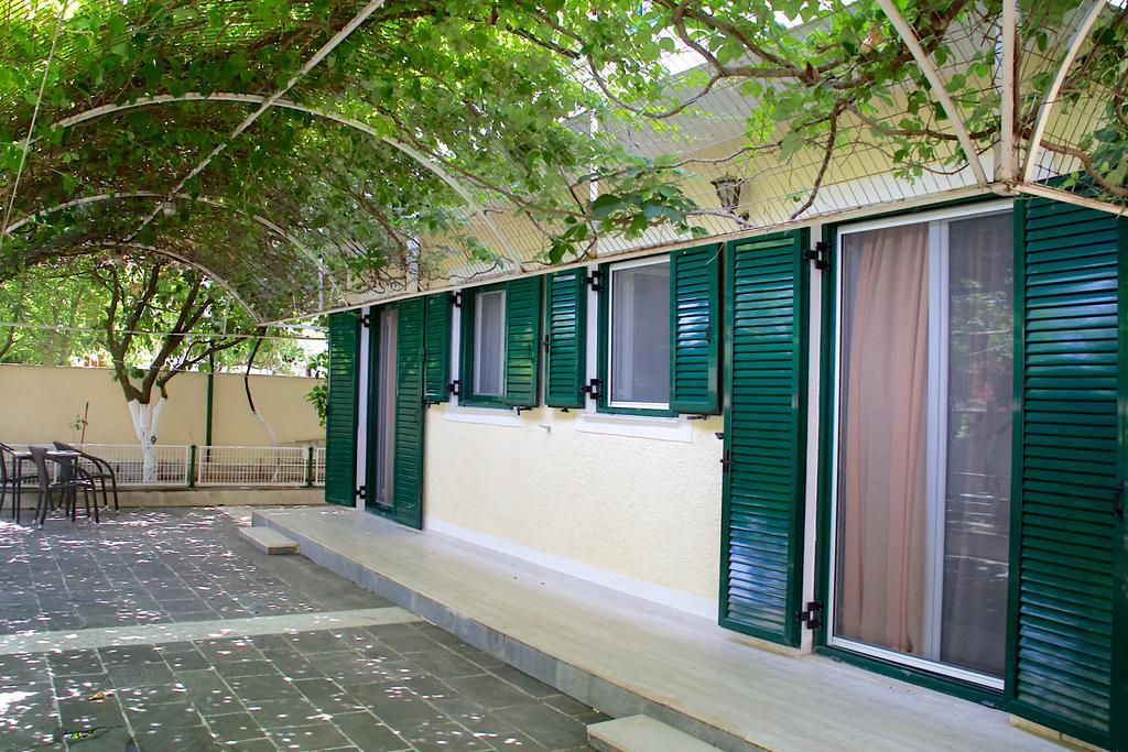 Apartment Asterias Koronisia